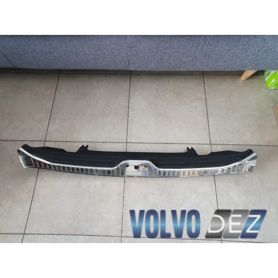 Ornament portbagaj cromat VOLVO XC60 2014-2017 31307723