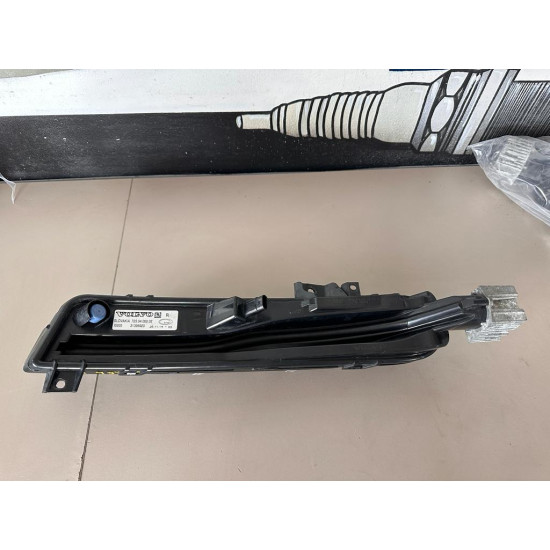 Front right daylight DRL projector Volvo V40 31395920