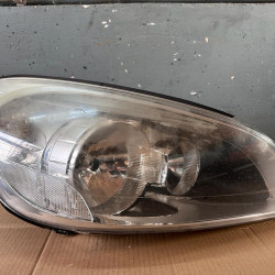 Right headlight with halogen Volvo V60 S60 31383067