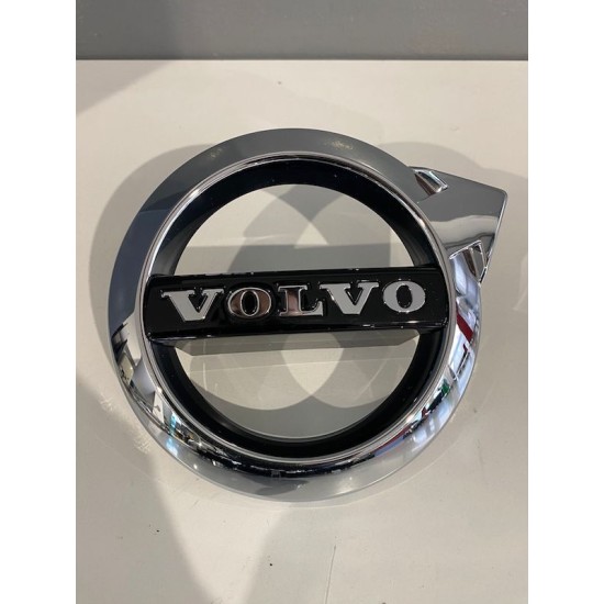 Radiator Grille Emblem Badge Logo NEW VOLVO V40 V40 Cross Country 2012+ 31425816 31457656 31425815 31457655