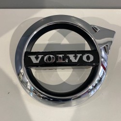 Radiator Grille Emblem Badge Logo NEW VOLVO V40 V40 Cross Country 2012+ 31425816 31457656 31425815 31457655