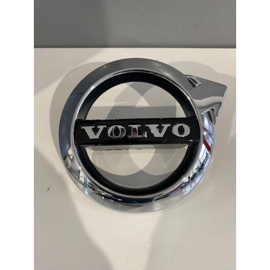 Radiator Grille Emblem Badge Logo NEW VOLVO V40 V40 Cross Country 2012+ 31425816 31457656 31425815 31457655