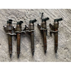 Injector Volvo XC90 XC70 V50 V70 2005-2010 30750283