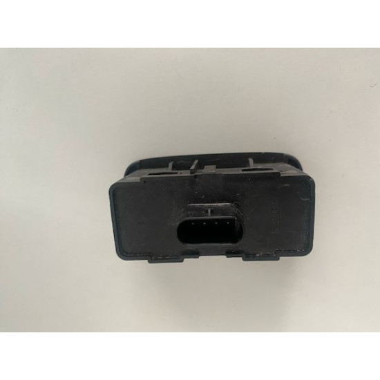 Tailgate boot open switch Volvo XC40 XC60 XC90 S90 V90 2018+ 31674800