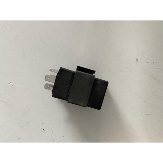 Releu servotronic VOLVO XC90 2003-2007 30635823 Releu servotronic VOLVO XC90 2003-2007 30635823