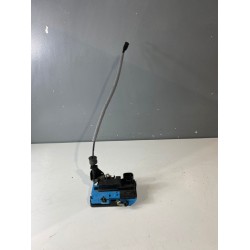 Broasca incuietoare usa stanga fata VOLVO XC90 S80 S60 V70 2003-2006 8650544 30699746