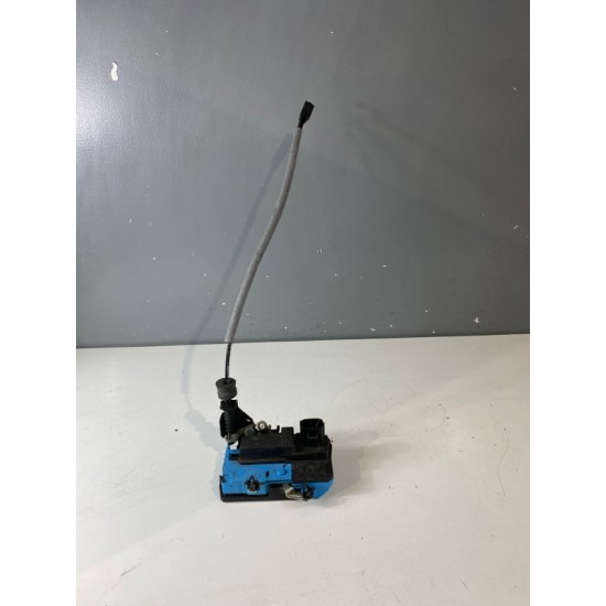 Front left door lock mechanism VOLVO XC90 S80 S60 V70 2003-2006 8650544 30699746