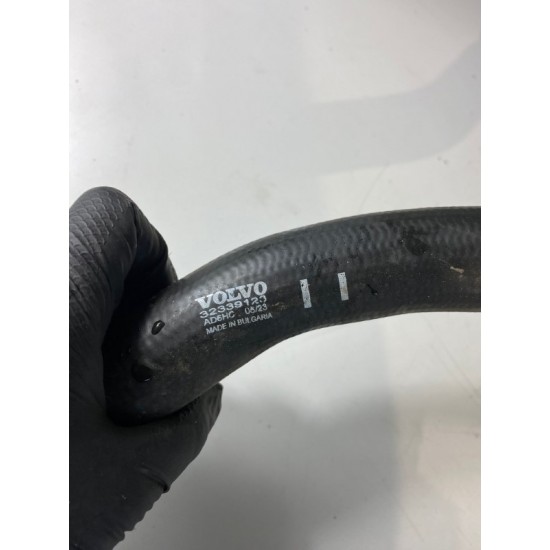 Furtun lichid racire radiator VOLVO XC60 2017-2024 32339123