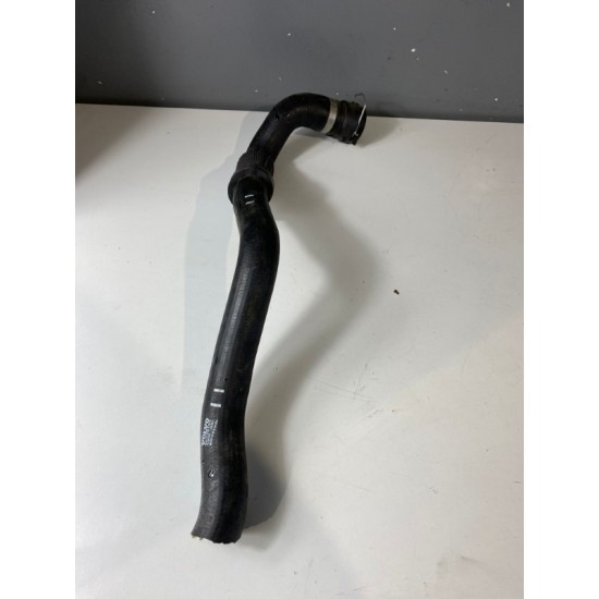 Furtun lichid racire radiator VOLVO XC60 2017-2024 32339123 Furtun lichid racire radiator VOLVO XC60 2017-2024 32339123