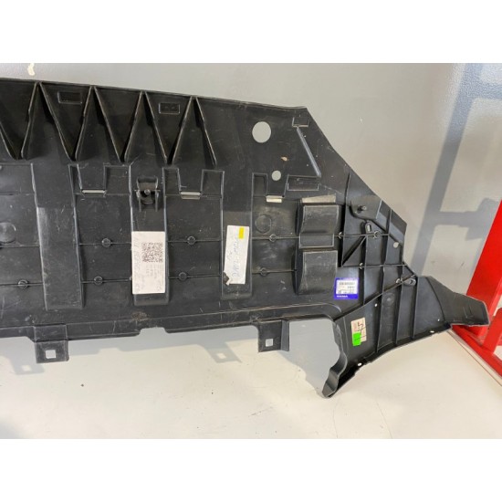 Scut sub radiatoare VOLVO XC60 2018+ 32227195 32227194 Scut sub radiatoare VOLVO XC60 2018+ 32227195 32227194