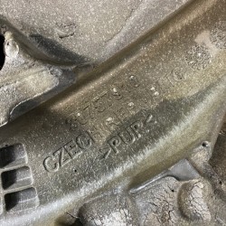 Capac motor 2.0 5 cilindri Volvo V40 2012-2019 30757910