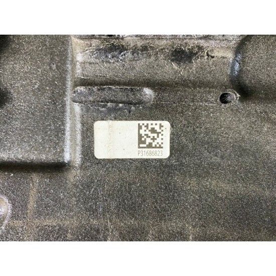 Capac motor VOLVO S90 XC90 XC60 S60 V60 2016+ 31686823 Capac motor VOLVO S90 XC90 XC60 S60 V60 2016+ 31686823