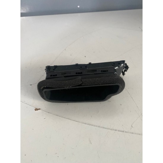 Left air vent dashboard VOLVO S60 V60 V60CC 2019+ 31469598 Left air vent dashboard VOLVO S60 V60 V60CC 2019+ 31469598