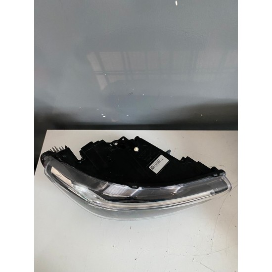 Far dreapta FULL LED RHD VOLVO XC40 2018+ 31655986 Far dreapta FULL LED RHD VOLVO XC40 2018+ 31655986