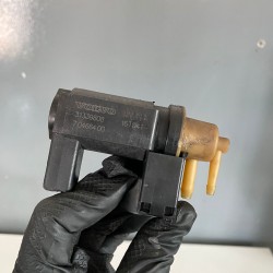 Electrovalva vacum Volvo XC90 XC60 S60 V60 31339808