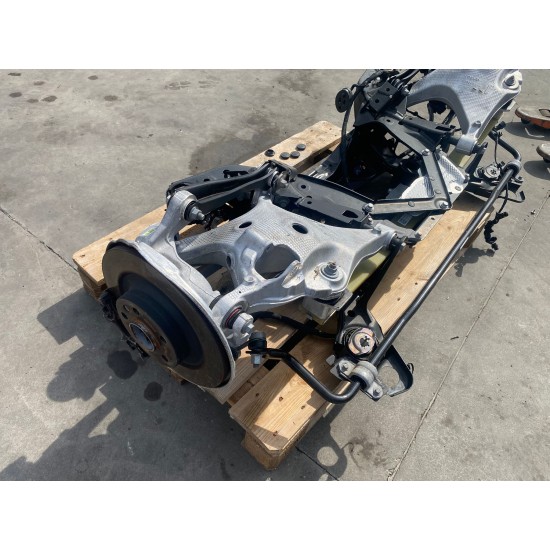 Punte spate completa 4x4 VOLVO V60 V90 XC60 XC90 V60CC V90CC 2016+ 32292927 