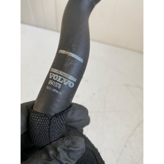 Hose radiator adapter VOLVO V60 2017 8641078 31368661 31338581