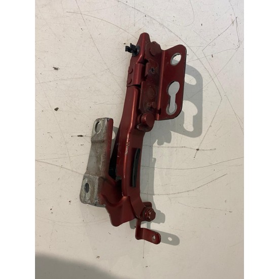 Balama capota dreapta V40 2012-2018 31385072