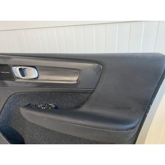 Fata Usa Dreapta Fata Volvo XC40 2018 32282669 32282661 