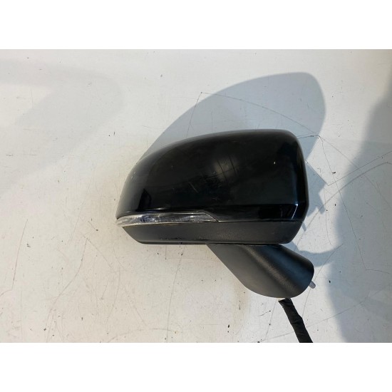 Oglinda dreapta electroheliomata rabatabila 14 FIRE VOLVO XC40 2018 31477681