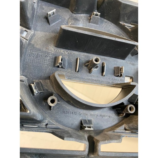 Grila bara fata R-DESIGN Volvo S60 V60 2014-2018 31333835 31333843 31386487 31386488 