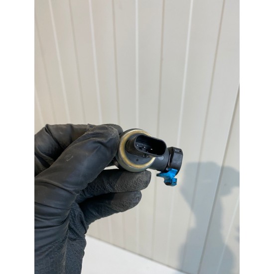 Senzor presiune combustibil VOLVO S60 V60 V90 XC40 XC60 V70 XC90 V40 S90 31432653