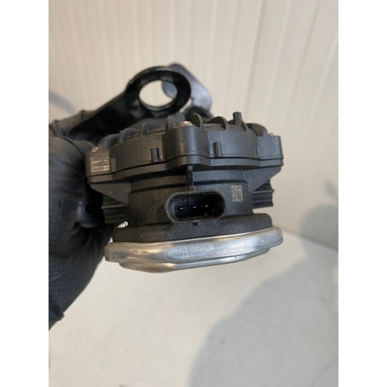 Pompa vacuum VOLVO XC40 2018+ 31669539 32242706 32325221 32249385