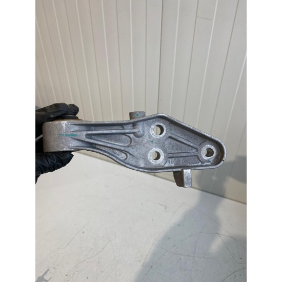 Suport cutie viteze Volvo XC40 2024 32138290