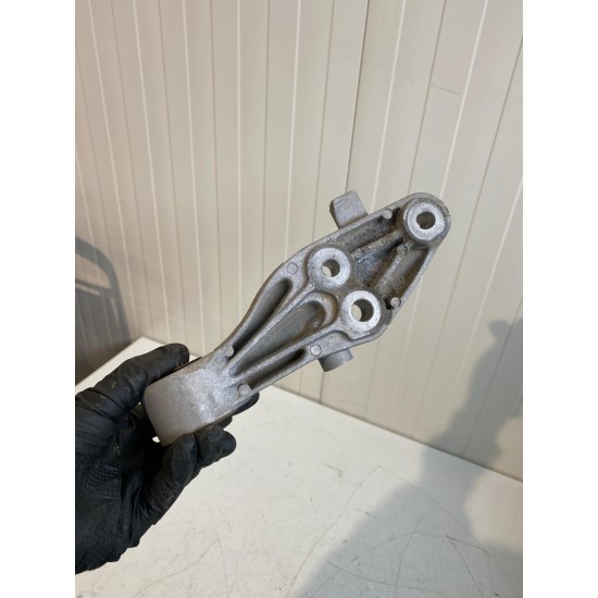 Suport cutie viteze Volvo XC40 2024 32138290