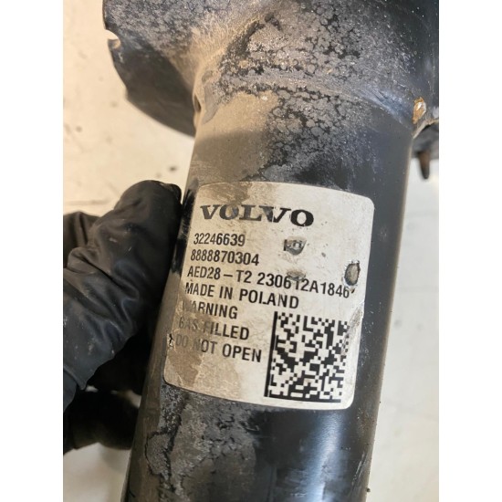 Amortizor fata stanga VOLVO XC40 2024 32246639