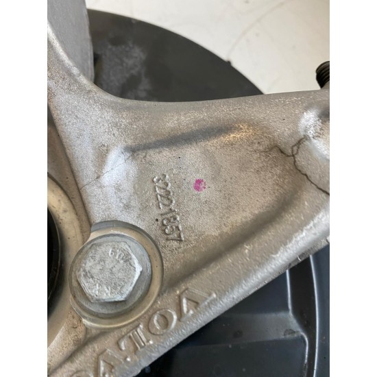 Fuzeta fata dreapta Volvo XC40 2024 32221147 32221857 