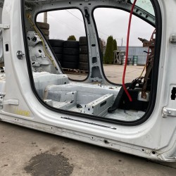 Prag dreapta VOLVO XC40 2018 32310039