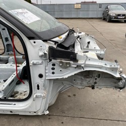 Lonjeron dreapta fata VOLVO XC40 2018+ 32405117