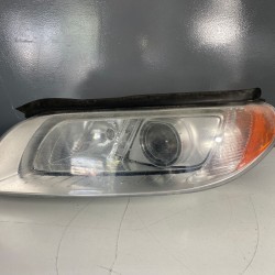 Left Xenon Headlight Volvo V70 S80 XC70 2007-2013 31214347