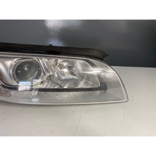 Far dreapta xenon adaptiv Volvo S80 XC70 V70 2011-2014 31353321