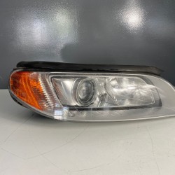 Far dreapta xenon adaptiv Volvo S80 XC70 V70 2011-2014 31353321
