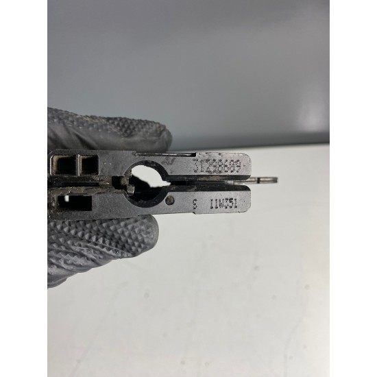 Broasca capota stanga VOLVO S80 V70 XC70 31425973 31298609