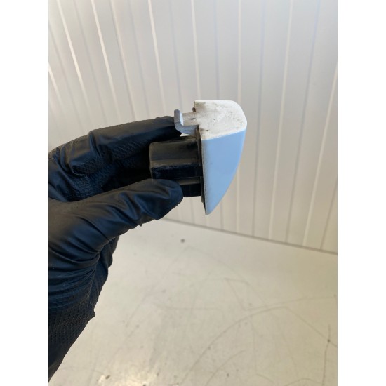 Capac maner usa VOLVO V50 2011 39998272 Capac maner usa VOLVO V50 2011 39998272