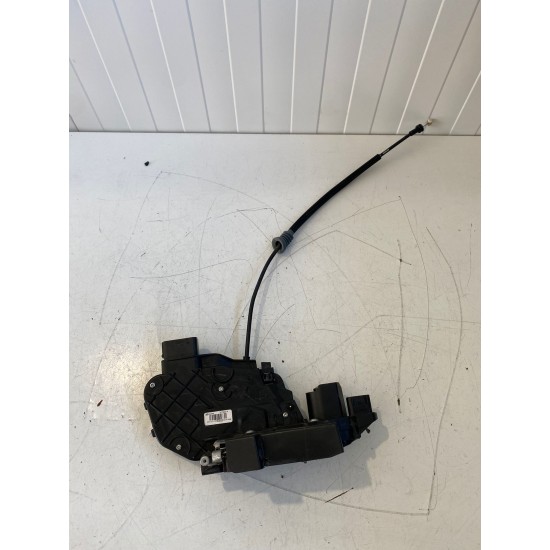 Broasca incuietoare usa spate stanga keyless Volvo V50 30799330 31253663  Broasca incuietoare usa spate stanga keyless Volvo V50 30799330 31253663