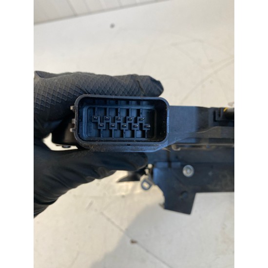 Broasca incuietoare usa spate stanga keyless Volvo V50 30799330 31253663 