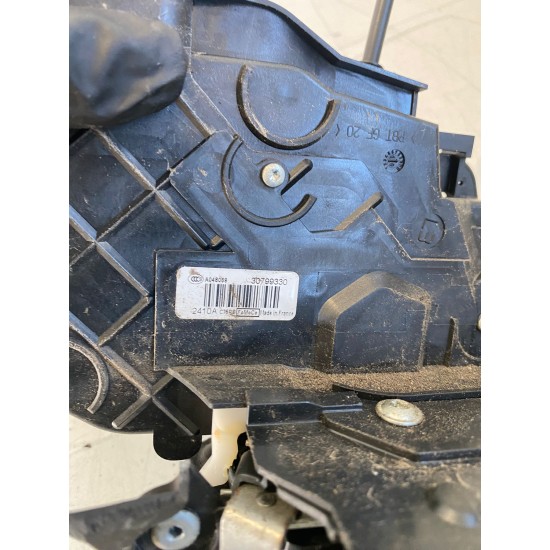 Broasca incuietoare usa spate stanga keyless Volvo V50 30799330 31253663  Broasca incuietoare usa spate stanga keyless Volvo V50 30799330 31253663