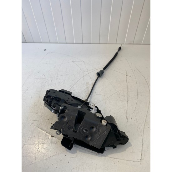 Broasca Incuietoare Usa Dreapta Spate Keyless Volvo V50 30799322 31253919 Broasca Incuietoare Usa Dreapta Spate Keyless Volvo V50 30799322 31253919