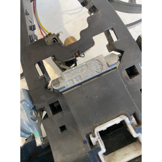 Suport broasca usa spate dreapta VOLVO V50 2011 30784205