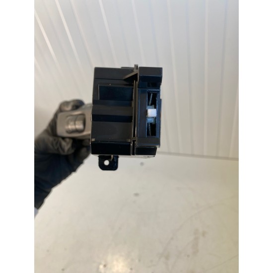 Maneta semnalizare VOLVO S40 V50 C30 2008-2012 8637377 