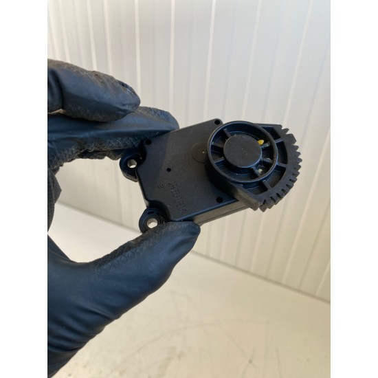 Motoras recirculare aeroterma Volvo S40 V50 C30 V40 4N5H-19E616-6652A 30733779