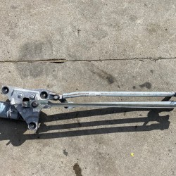 Wiper Mechanism Volvo C30 C70 S40 V50 30699342 31253518 30698235 Wiper Mechanism Volvo C30 C70 S40 V50 30699342 31253518 30698235