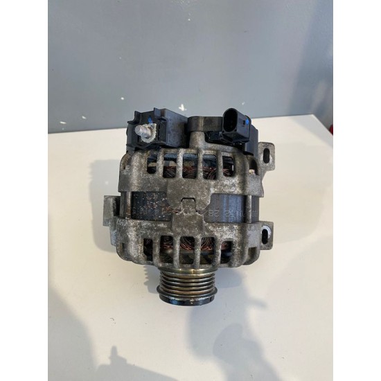 Alternator generator 2.0 VOLVO S40 V50 V40 C30 31288880 31288879 30773111 36001497