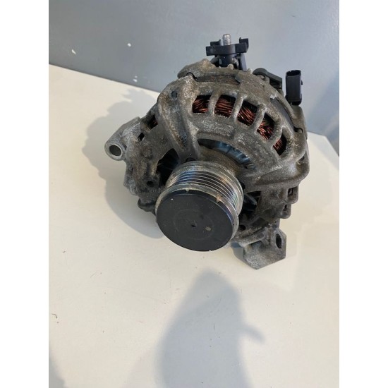 Alternator 2.0 VOLVO S40 V50 V40 C30 31288880 31288879 30773111 36001497