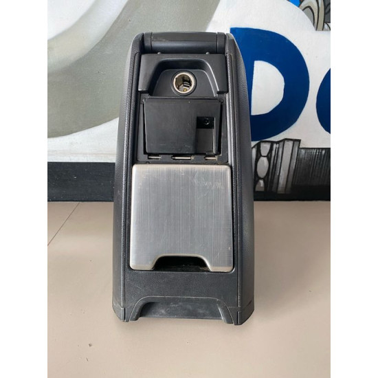 Armrest VOLVO XC90 2003-2014