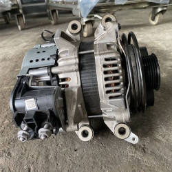 Alternator VOLVO XC60 XC90 2022 32137503